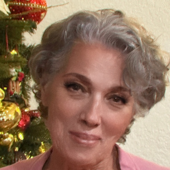 Meet your Posher, Norma - Picture 2 of 2